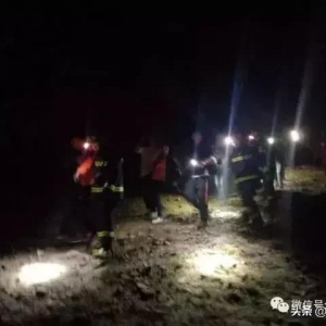 生死营救：13名驴友被困蓟州山中！