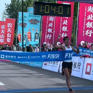 三位马拉松选手被临时禁赛,包括福建一哥钱鼎彬！