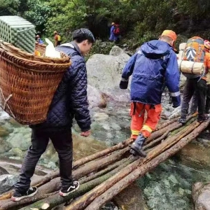 云南苍山失联13人全部安全下山！当地将深入调查是否违规，获救向导：永远都不去了 ...